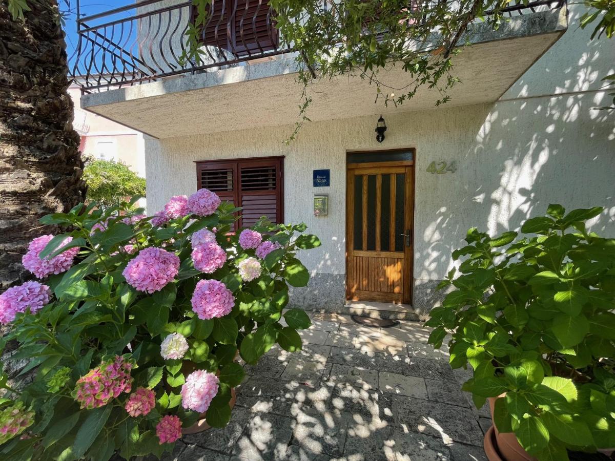 Hvar Guesthouse - Double Bedroom With Private Bathroom Jelsa  Exterior photo