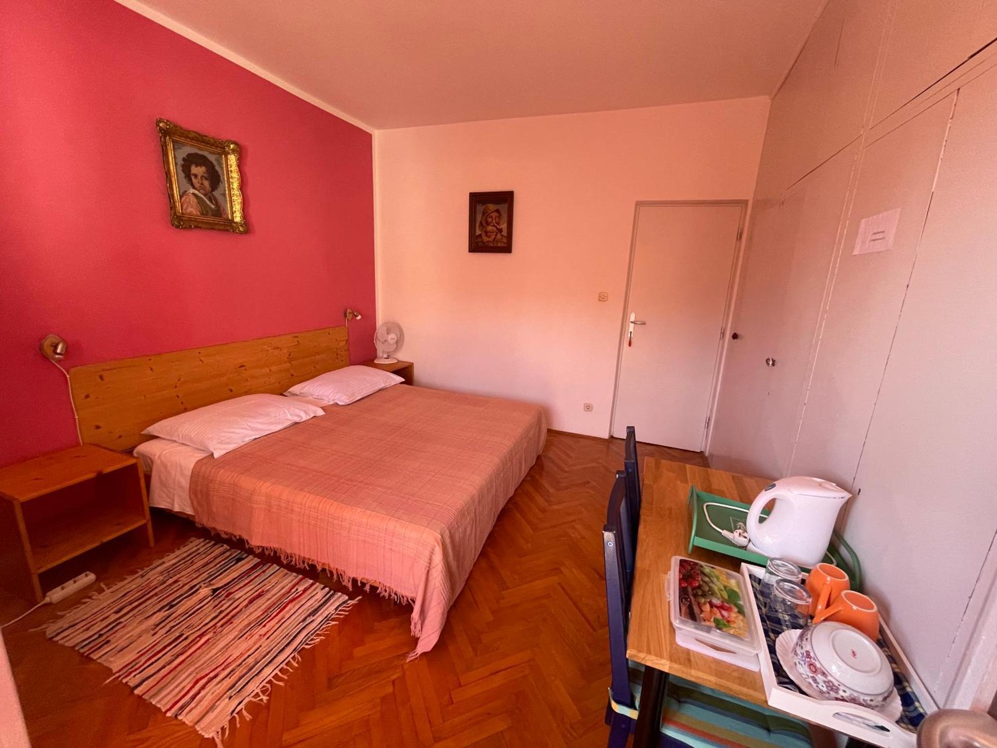 Hvar Guesthouse - Double Bedroom With Private Bathroom Jelsa  Exterior photo